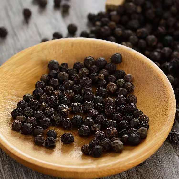 Black Pepper Spices  - Image 2